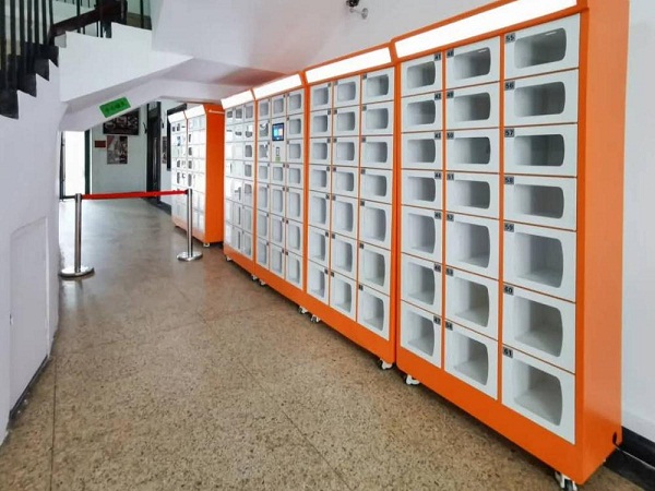 應用在辦公樓一樓的智能美團外賣柜 應用在辦公樓一樓的智能美團外賣柜